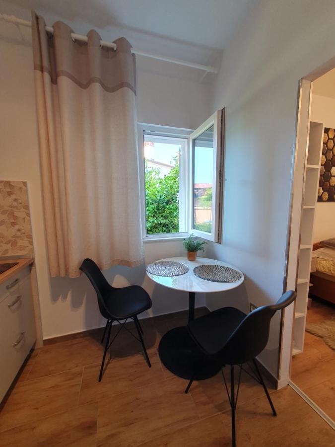 Zita - Heart Of Rovinj, Apartment For 2, Free Parking, 2Min Center, 5Min Beach Walk Экстерьер фото